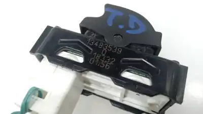 Pezzo di ricambio per auto di seconda mano comando alzacristalli posteriori destro per opel crossland x edition riferimenti oem iam 13483539  13483539