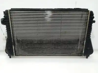 Gebrauchtes Autoersatzteil ZWISCHENKÜHLER zum VOLKSWAGEN TOURAN (1T1, 1T2)  OEM-IAM-Referenzen 1K0145803T  1K0145803T