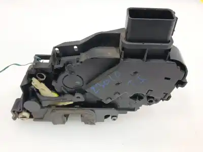 Автозапчастина б/у замок дверей заднього лівого для land rover range rover (lm) 3.6 td v8 посилання на oem iam fqm000158  fqm000158