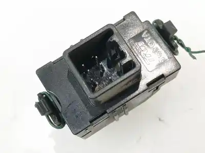Second-hand car spare part right front power window switch for toyota corolla (_e12_) 2.0 d-4d (cde120r_ cde120l_) oem iam references 8481002041  8481002041