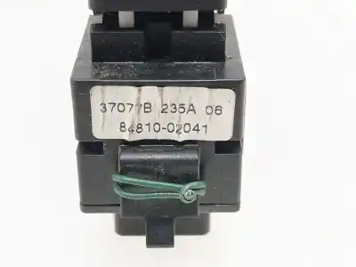 Second-hand car spare part right front power window switch for toyota corolla (_e12_) 2.0 d-4d (cde120r_ cde120l_) oem iam references 8481002041  8481002041