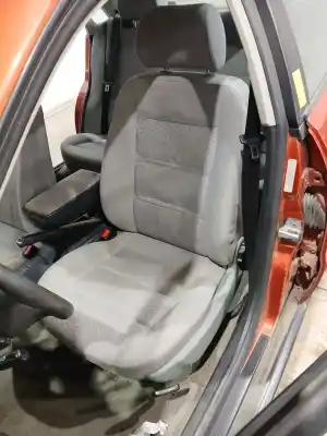 Автозапчастина б/у ліве передне сиділо для audi a4 b5 (8d2) 1.9 tdi посилання на oem iam 
