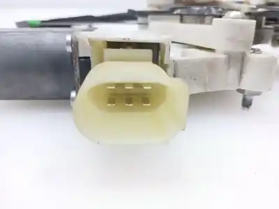 Peça sobressalente para automóvel em segunda mão elevador de vidros dianteiro direito por bmw 1 (e87) 118 d referências oem iam 51337138466  7067796