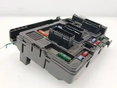 Peça sobressalente para automóvel em segunda mão caixa de fusíveis e relés por citroen c3 1.4 referências oem iam 9643498880  9643498880