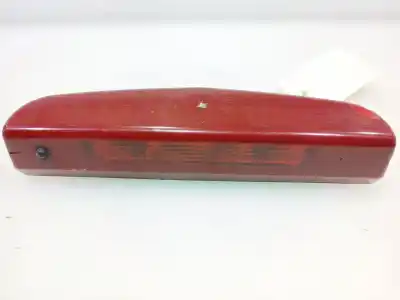 Pezzo di ricambio per auto di seconda mano LUCE FRENO CENTRALE per OPEL CORSA D  Riferimenti OEM IAM 13188045  13188045