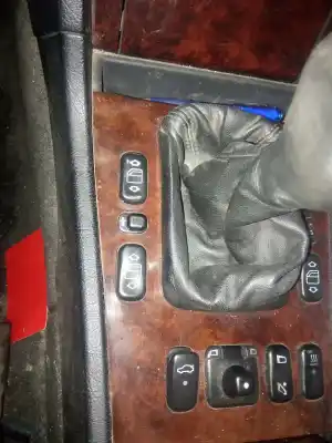 Peça sobressalente para automóvel em segunda mão botão / interruptor elevador vidro dianteiro esquerdo por mercedes-benz clase c (w202) c 220 cdi (202.133) referências oem iam 