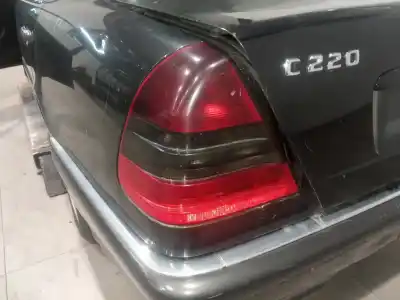 Peça sobressalente para automóvel em segunda mão farolim traseiro esquerdo por mercedes-benz clase c (w202) c 220 cdi (202.133) referências oem iam 