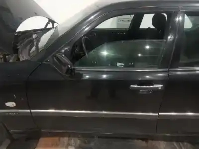 Peça sobressalente para automóvel em segunda mão porta da frente esquerda por mercedes-benz clase c (w202) c 220 cdi (202.133) referências oem iam 