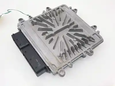 Second-hand car spare part ecu engine control for volvo v40 fastback (525) d3 oem iam references 31336983  0281018414