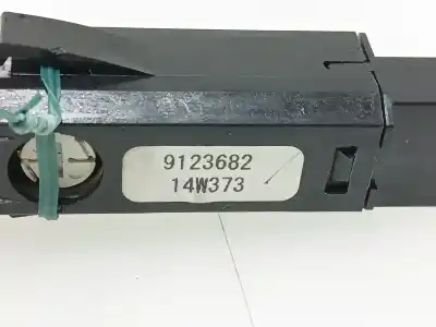Peça sobressalente para automóvel em segunda mão interruptor 4 piscas - emergência por volvo v40 fastback (525) d3 referências oem iam 9123682  9123682