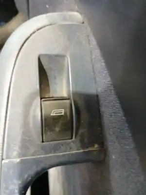 Автозапчастина б/у передній правий віконний вимикач для audi a6 c5 (4b2) 2.5 tdi посилання на oem iam 4b0959855