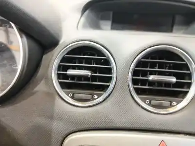 Pezzo di ricambio per auto di seconda mano bocchetta d’aria centrale sinistra per peugeot 308 i (4a_, 4c_) 1.6 hdi riferimenti oem iam 8265cq