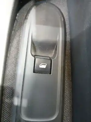 Pezzo di ricambio per auto di seconda mano interruttore alzacristalli anteriore destro per peugeot 308 i (4a_, 4c_) 1.6 hdi riferimenti oem iam 649029