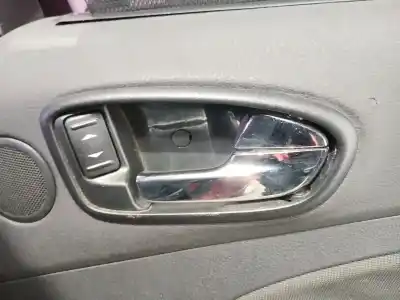 Peça sobressalente para automóvel em segunda mão puxador interior traseiro direito por ford s-max (wa6) 1.8 tdci referências oem iam 1500958