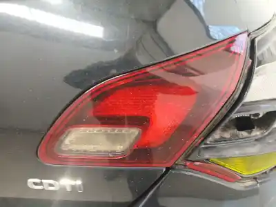 Автозапчасти б/у внутренний правый задний фонарь за opel astra j (p10) 1.7 cdti (68) ссылки oem iam 13360790