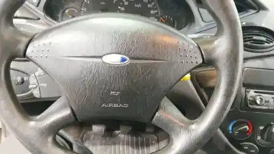 Автозапчасти б/у передняя левая подушка безопасности за ford focus i sedán (dfw) 1.8 turbo di / tddi ссылки oem iam 1087768