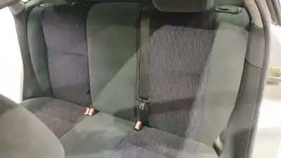 Автозапчасти б/у средняя задняя сиденья за ford focus i sedán (dfw) 1.8 turbo di / tddi ссылки oem iam 1066014