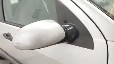 Автозапчасти б/у задний вид справа за ford focus i sedán (dfw) 1.8 turbo di / tddi ссылки oem iam 1347098
