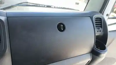 Second-hand car spare part glove compartment for renault maxity fg 130.35/45 oem iam references 5001871747