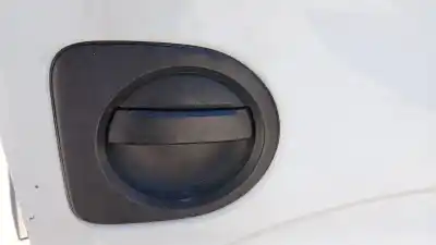 Second-hand car spare part exterior right front door handle for renault maxity fg 130.35/45 oem iam references 5001874077