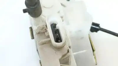 Pezzo di ricambio per auto di seconda mano serratura porta posteriore destra per renault laguna ii (bg0/1_) 1.9 dci (bg1a, bg1v) riferimenti oem iam 8200000658  8200000658 Pezzo di ricambio per auto di seconda mano serratura porta posteriore destra per renault laguna ii (bg0/1_) 1.9 dci (bg1a, bg1v) riferimenti oem iam 8200000658  8200000658