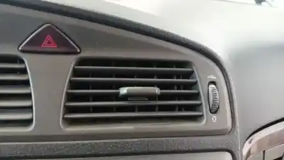 Recambio de automóvil de segunda mano de REJILLA AIREADORA para VOLVO B.M. S60 I (384) 2.4 referencias OEM IAM 39962885  