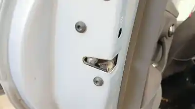 Recambio de automóvil de segunda mano de CERRADURA PUERTA TRASERA IZQUIERDA para SEAT ALTEA (5P1) 1.9 TDI referencias OEM IAM 7L0839015D  