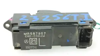 Second-hand car spare part rear left power window switch for mitsubishi l200 / triton (ka_t, kb_t) 2.5 di-d 4wd (kb4t) oem iam references mr587957  mr587957