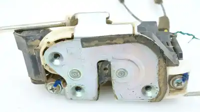 Tweedehands auto-onderdeel LINKER VOORDEUR SLOT voor MITSUBISHI L200 / TRITON (KA_T, KB_T) 2.5 DI-D 4WD (KB4T) OEM IAM-referenties 5715A183  