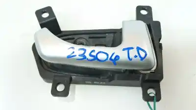 Peça sobressalente para automóvel em segunda mão PUXADOR INTERIOR TRASEIRO DIREITO por KIA SPORTAGE III (SL) 2.0 CRDI AWD Referências OEM IAM 826203U000  