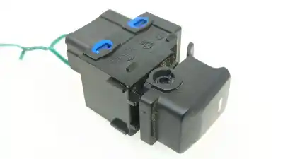 Peça sobressalente para automóvel em segunda mão BOTÃO / INTERRUPTOR ELEVADOR VIDRO TRASEIRO ESQUERDO por KIA SPORTAGE III (SL) 2.0 CRDI AWD Referências OEM IAM 935751H000  