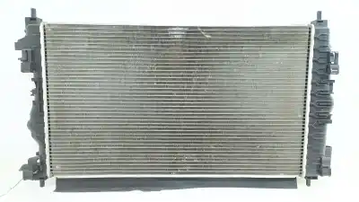 Pezzo di ricambio per auto di seconda mano RADIATORE D ACQUA per OPEL ASTRA J SPORTS TOURER (P10) 1.7 CDTI (35) Riferimenti OEM IAM 39074664  