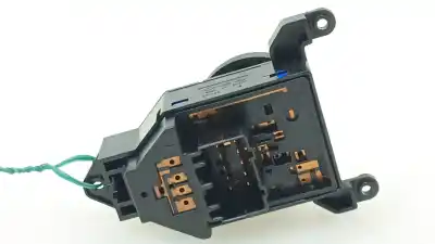 Second-hand car spare part rearview side mirror switch for hyundai santa fé ii (cm) 2.2 crdi gls 4x4 oem iam references 935702b000s4  935702b000s4