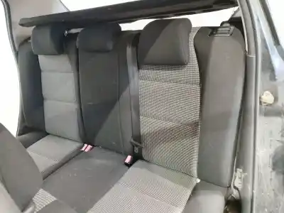 Pezzo di ricambio per auto di seconda mano SEDILE POSTERIORE CENTRALE per PEUGEOT 307 (3A/C) 1.6 HDI 110 Riferimenti OEM IAM 885254  