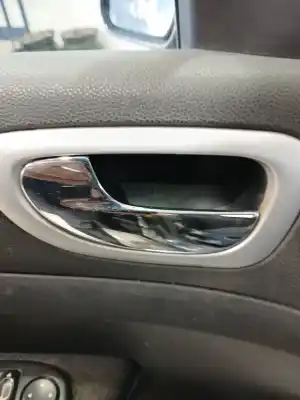 Автозапчасти б/у ЛЕВАЯ ПЕРЕДНЯЯ ВНУТРЕННЯЯ РУЧКА за PEUGEOT 307 (3A/C) 1.6 HDI 110 ссылки OEM IAM 9143F4  
