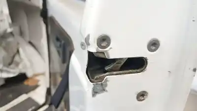 Pezzo di ricambio per auto di seconda mano BAULE / SERRATURA DEL CANCELLO per CITROEN JUMPY FURGÓN (BS_, BT_, BY_, BZ_) 2.0 HDI 95 Riferimenti OEM IAM 913755  