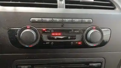 Pezzo di ricambio per auto di seconda mano CONTROLLO RISCALDAMENTO / ARIA CONDIZIONATA per SEAT LEON (1P1) 1.6 TDI Riferimenti OEM IAM 5P0907044P  