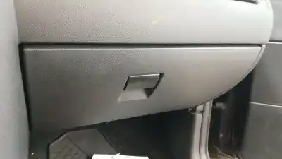 Second-hand car spare part GLOVE COMPARTMENT for FORD MONDEO III (B5Y)  OEM IAM references 1343335  1343335