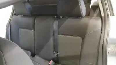 Автозапчасти б/у средняя задняя сиденья за OPEL ASTRA H (A04) 1.4 (L48) ссылки OEM IAM 13118654  13118654