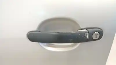 Pezzo di ricambio per auto di seconda mano maniglia esterna anteriore sinistra per skoda fabia i (6y2) 1.2 riferimenti oem iam 3b0837205g01c
