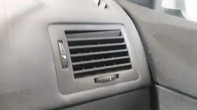 Pezzo di ricambio per auto di seconda mano griglia di aerazione per skoda fabia i (6y2) 1.2 riferimenti oem iam 6y0819702