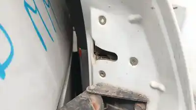 Pezzo di ricambio per auto di seconda mano Serratura Porta Posteriore Destra per CITROEN C8 (EA_, EB_) 2.2 HDI Riferimenti OEM IAM 9138C6  9138C6 Pezzo di ricambio per auto di seconda mano Serratura Porta Posteriore Destra per CITROEN C8 (EA_, EB_) 2.2 HDI Riferimenti OEM IAM 9138C6  9138C6