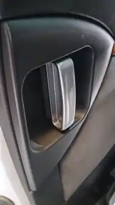 Автозапчастина б/у ПРАВА БІЧНА ВНУТРІШНЯ РУЧКА для CITROEN C8 (EA_, EB_) 2.2 HDI Посилання на OEM IAM 914485  