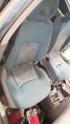 Pezzo di ricambio per auto di seconda mano SEDILE ANTERIORE DESTRO per NISSAN ALMERA TINO (V10) 1.8 Riferimenti OEM IAM 87600BU120  