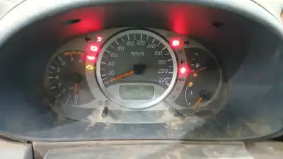 Pezzo di ricambio per auto di seconda mano PANNELLO DEGLI STRUMENTI per NISSAN ALMERA TINO (V10) 1.8 Riferimenti OEM IAM 24810BU067  