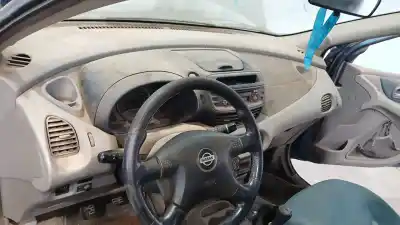 Pezzo di ricambio per auto di seconda mano PANNELLO per NISSAN ALMERA TINO (V10) 1.8 Riferimenti OEM IAM 68200BU200  