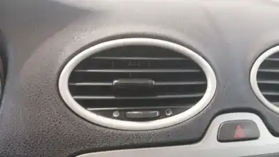 Peça sobressalente para automóvel em segunda mão GRELHA DE VENTILAÇÃO TABLIER por FORD FOCUS II (DA_, HCP, DP) 1.6 TDCI Referências OEM IAM 1677036  