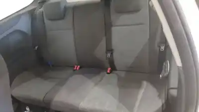 Peça sobressalente para automóvel em segunda mão BANCO TRASEIRO MÉDIO por FORD FOCUS II (DA_, HCP, DP) 1.6 TDCI Referências OEM IAM 1368693  