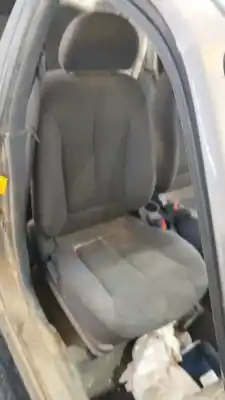 Peça sobressalente para automóvel em segunda mão ASSENTO DIANTEIRO DIREITO por HYUNDAI ACCENT II (LC) 1.3 Referências OEM IAM 8831025050  