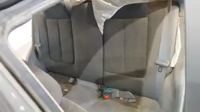 Peça sobressalente para automóvel em segunda mão BANCO TRASEIRO MÉDIO por HYUNDAI ACCENT II (LC) 1.3 Referências OEM IAM 8931025200  